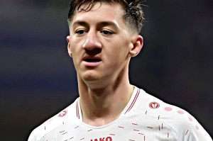 皇马4000万欧元引援德甲明星，或换购门将 阿拉巴解约离队